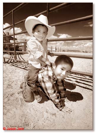 Navajo_2006_013sepia600pix